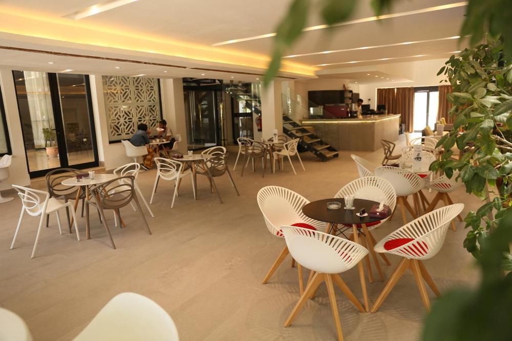Hotel Ksar Dhiafa By Plaza Hotels & Resorts Sidi Bouzid Exterior foto